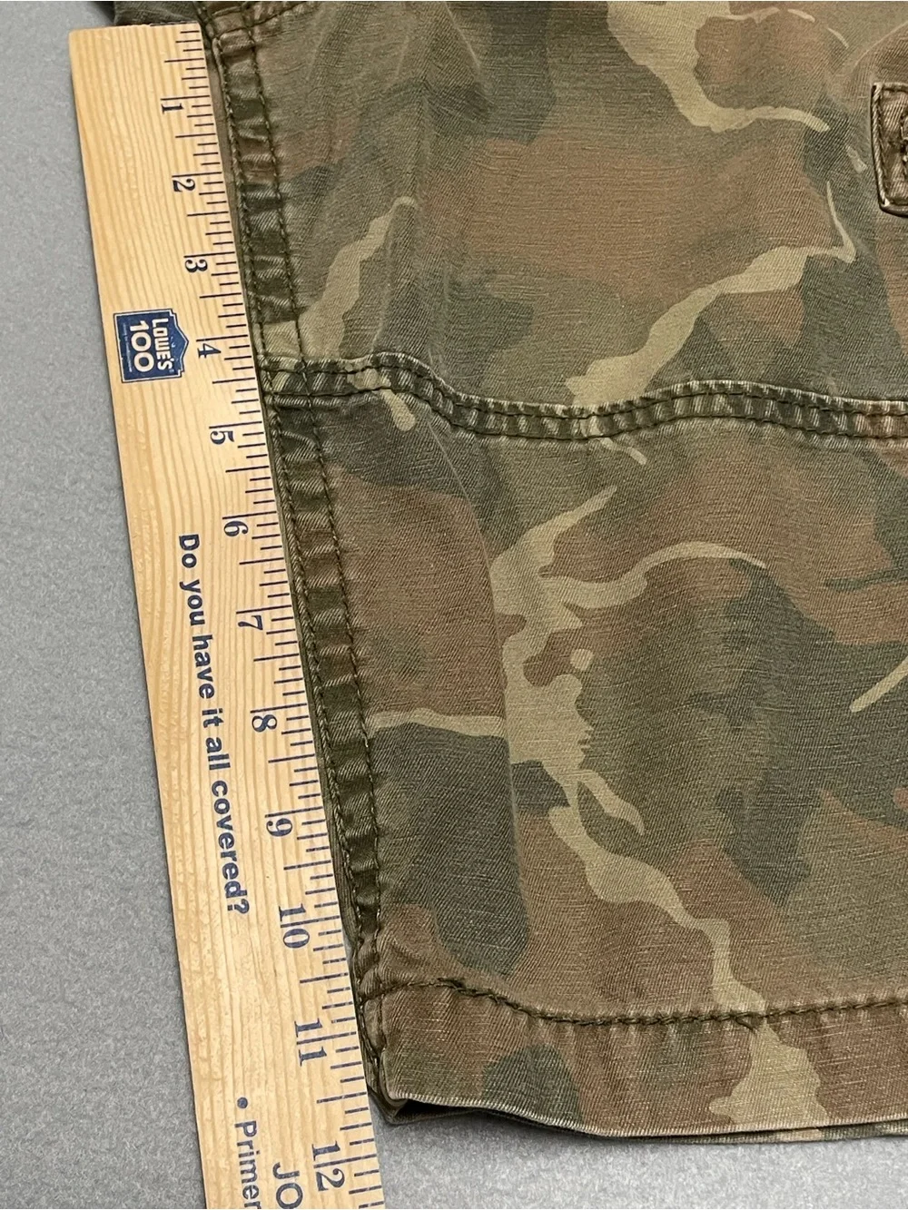 Signature by Levi Strauss Men's Camo Cargo Shorts Size 32
